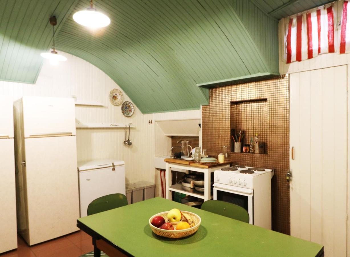 Grand Hostel Coconut Милано Екстериор снимка