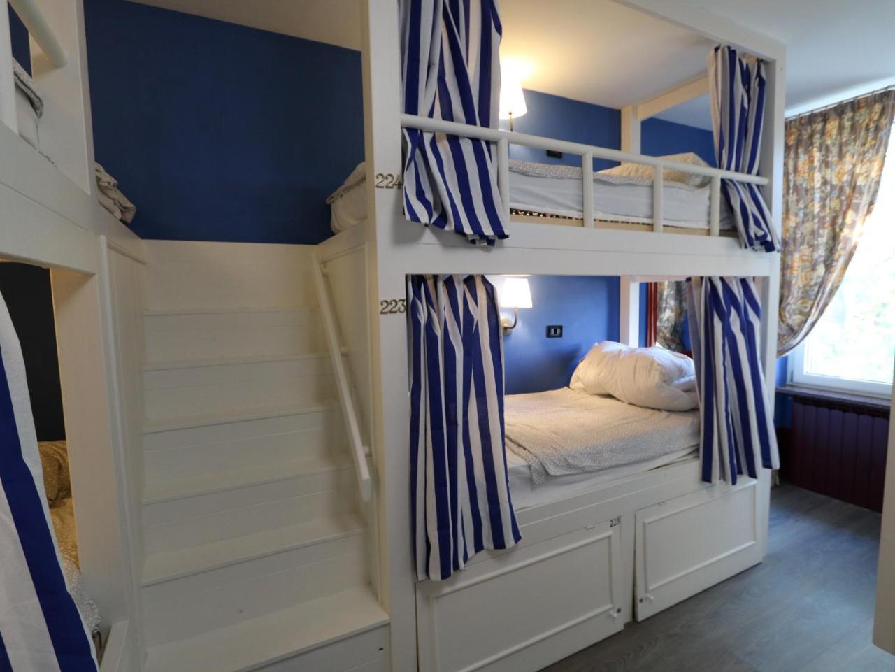 Grand Hostel Coconut Милано Екстериор снимка